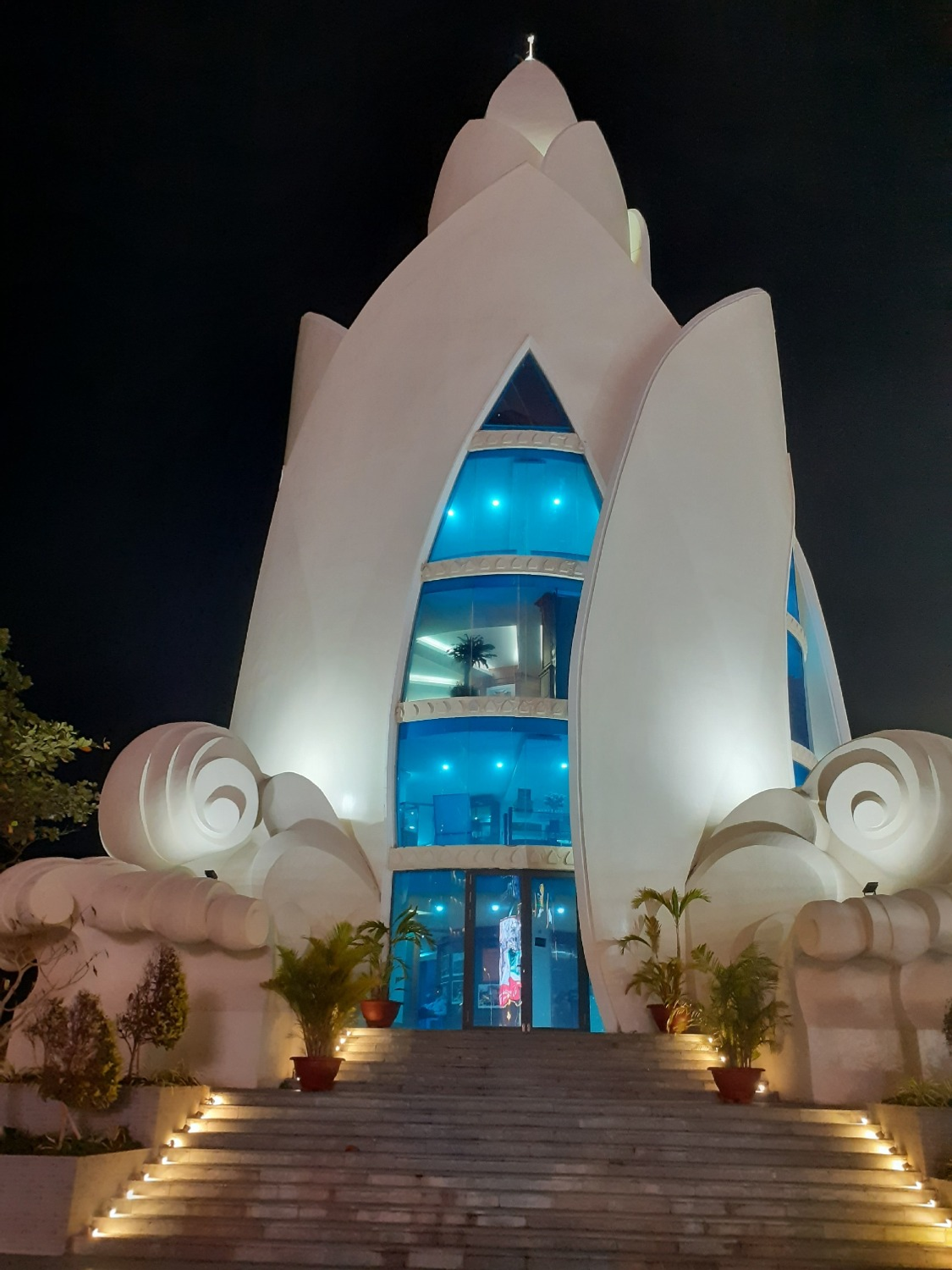 Владимира Шакиева. «Общественная электронная газета».