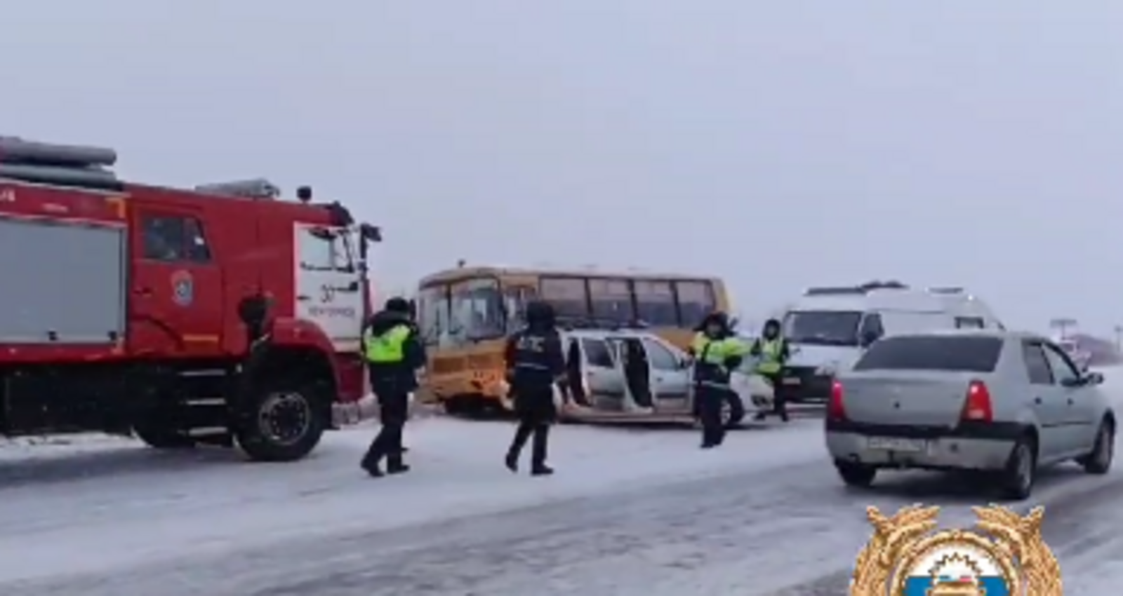 В Башкирии школьный автобус с детьми попал в ДТП