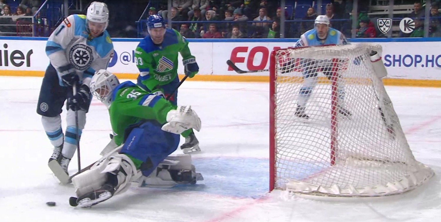 скриншот видео матча. скриншот видео матча.