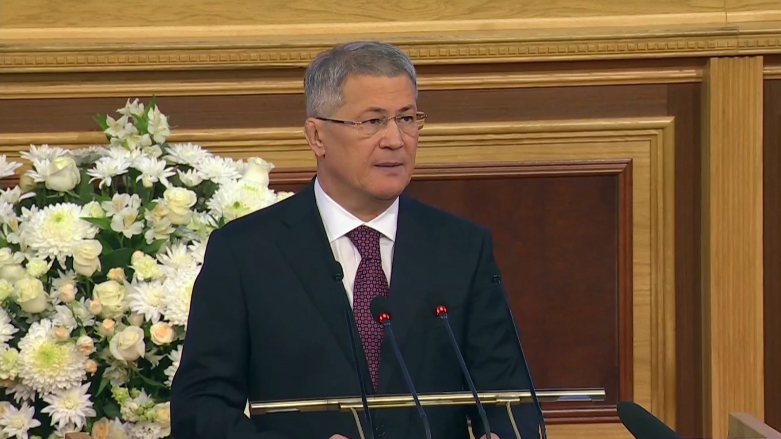 скриншот видеотрансляции.