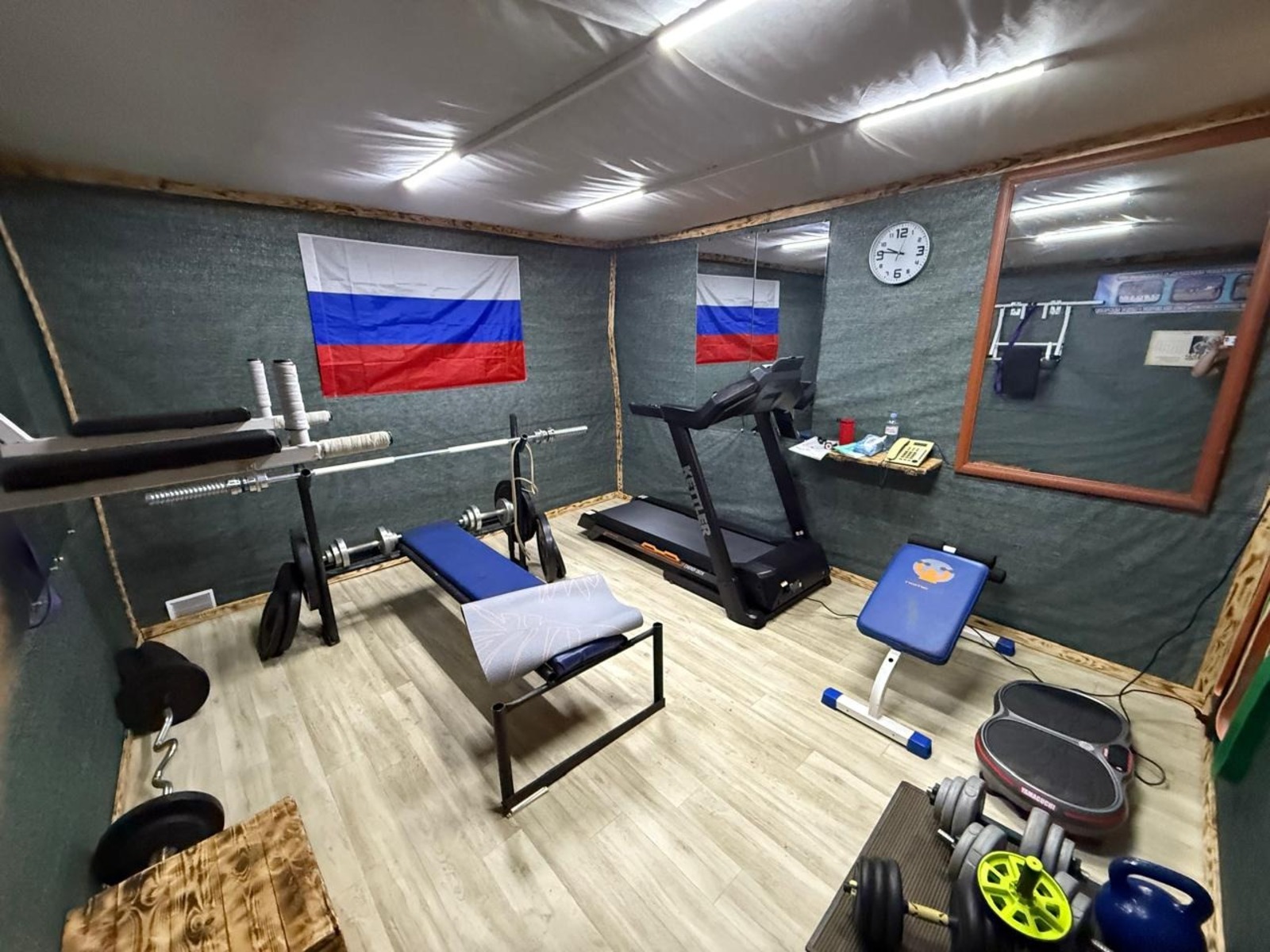 Vk, личная страница Ратмира Мавлиева.