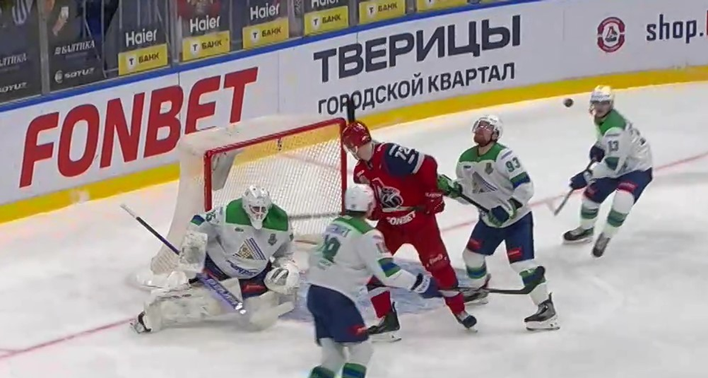 скриншот видео матча. скриншот видео матча.