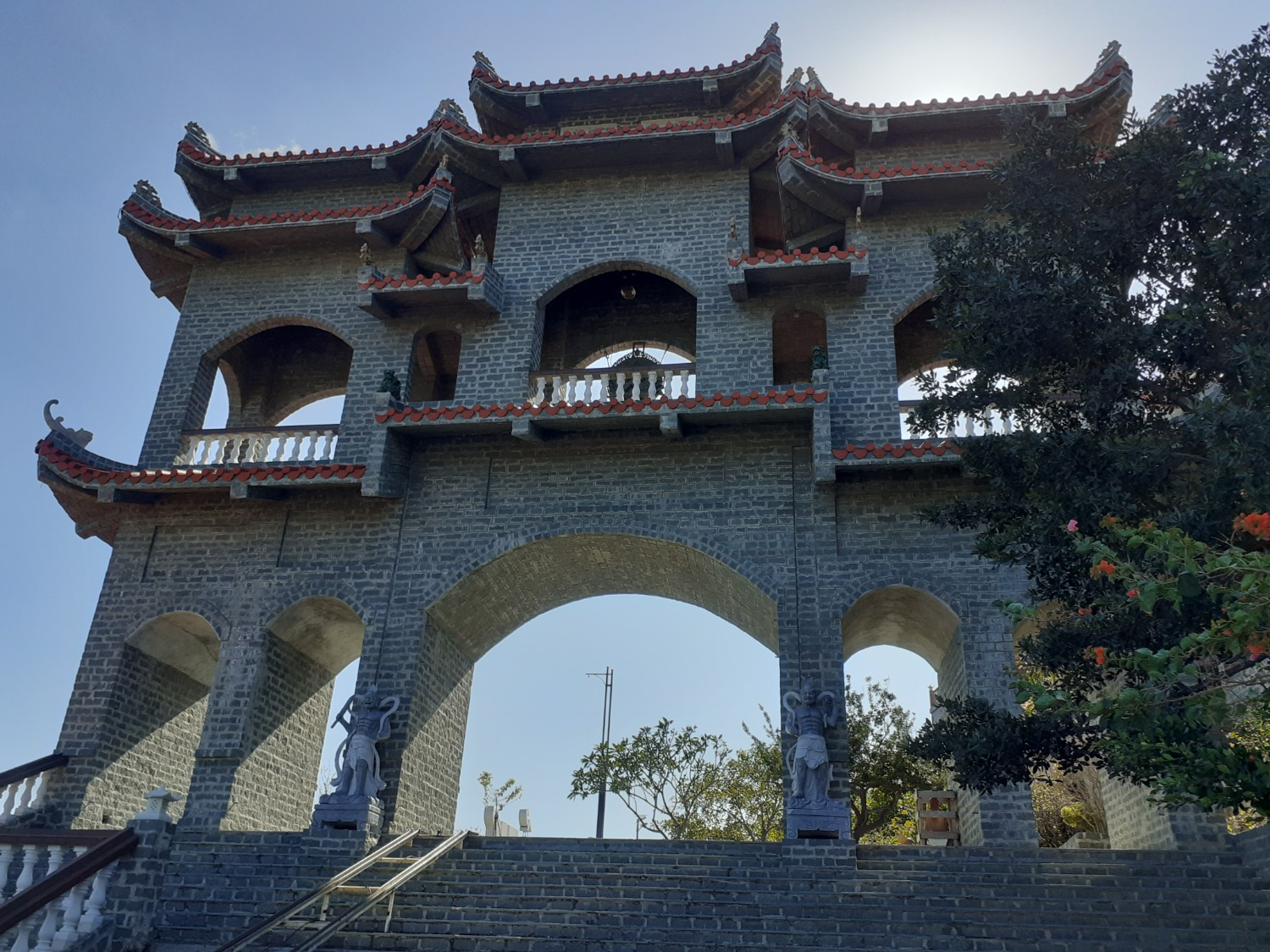 Владимира Шакиева. «Общественная электронная газета».