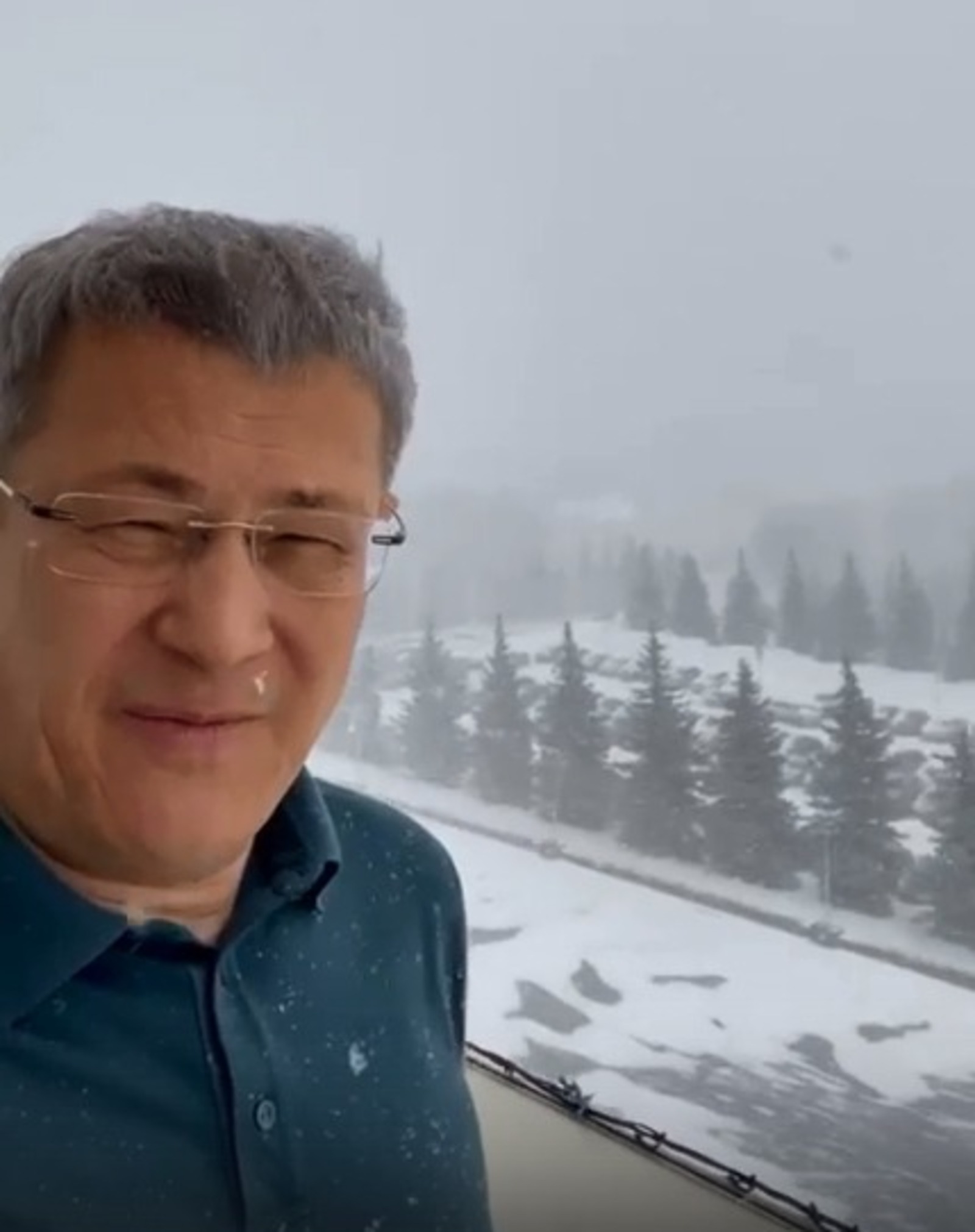 Скриншот видео со страницы Радия Хабирова в соцсетях.