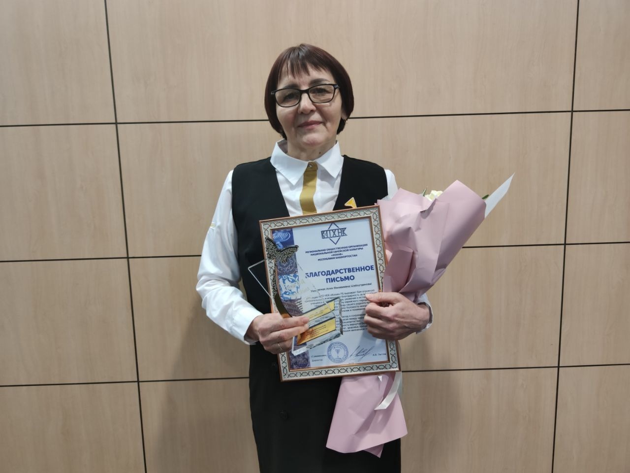 Дарьи Святохиной. «Общественная электронная газета».