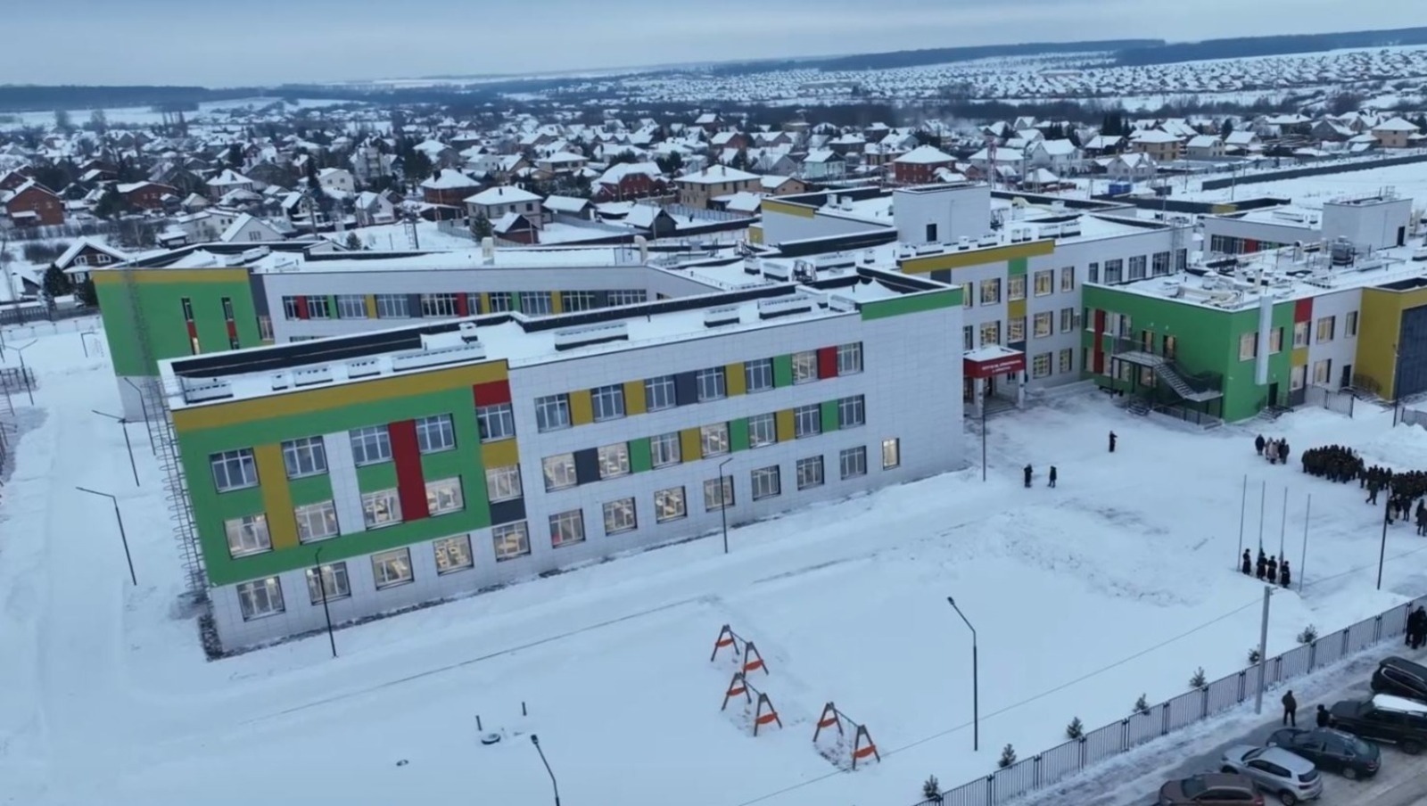 скриншот видео.  Соцсети Радия Хабирова.