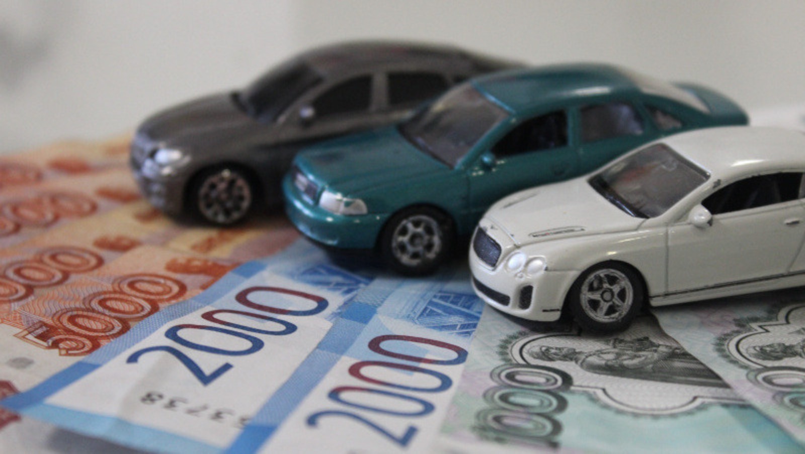 Мариуки Григораш.