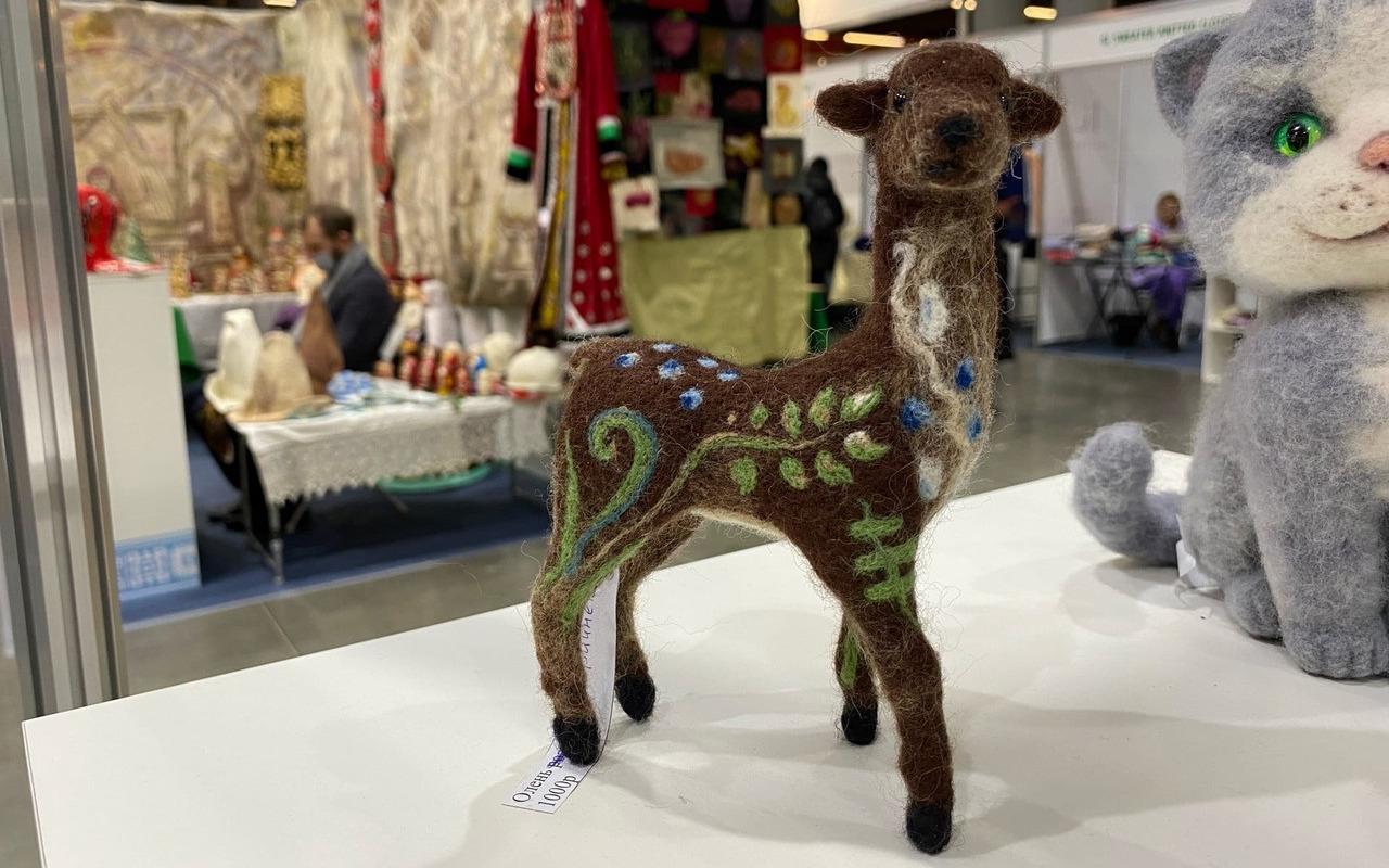 Елены Колоколовой.