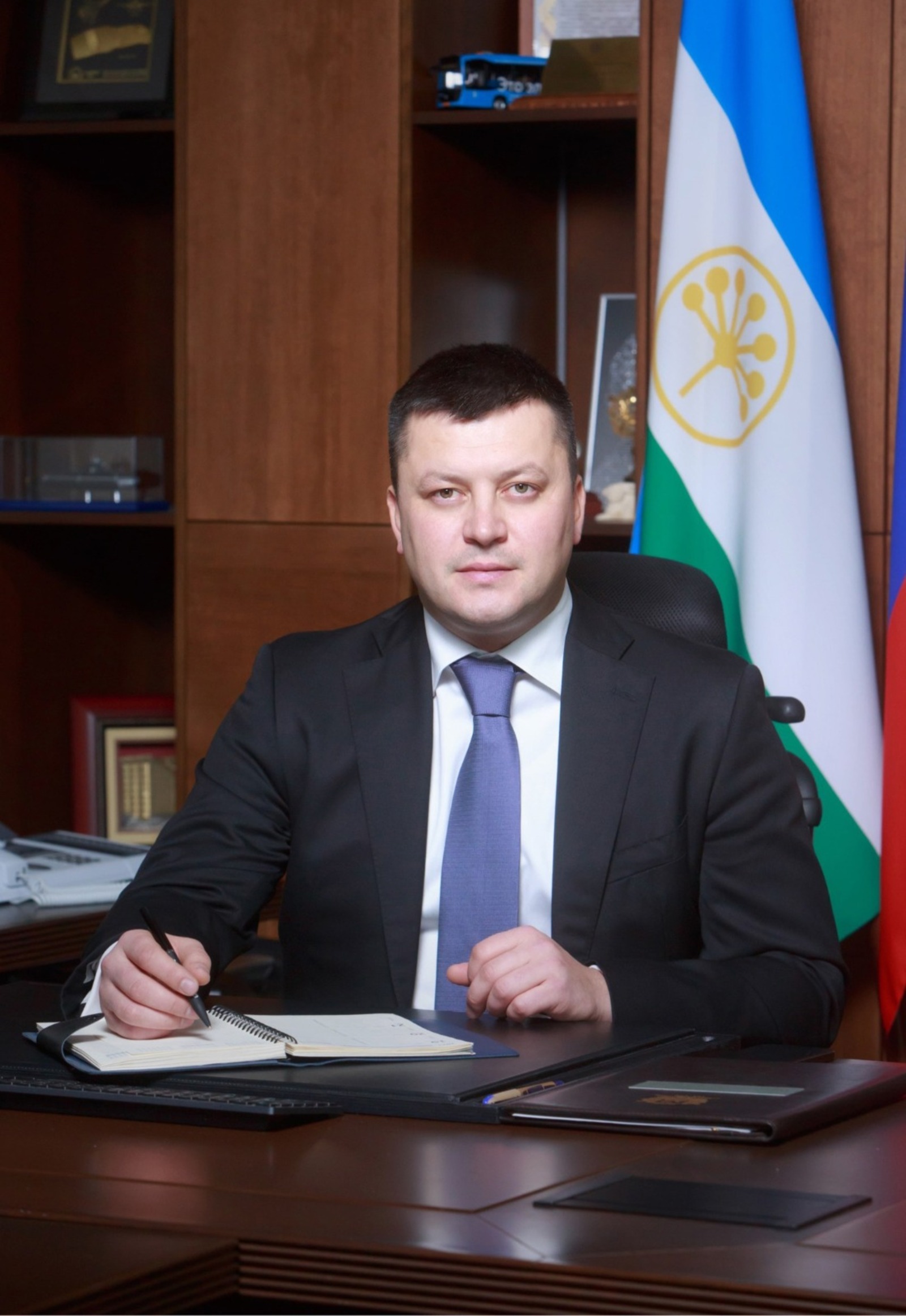 Vk, личная страница Ратмира Мавлиева.