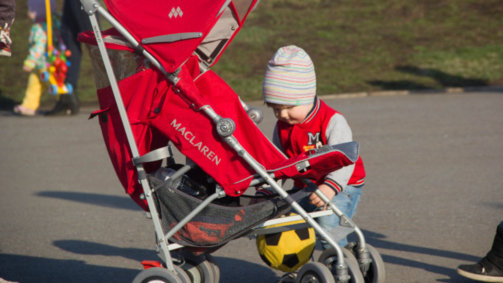 Елены Колоколовой.