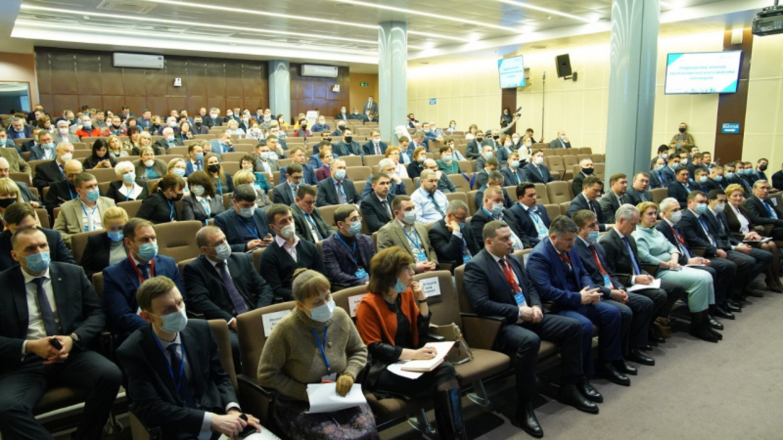 Фото со страницы Радия Хабирова в соцсетях.