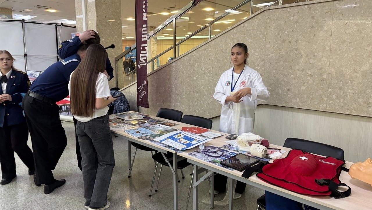 Елены Колоколовой.  «Общественная электронная газета».