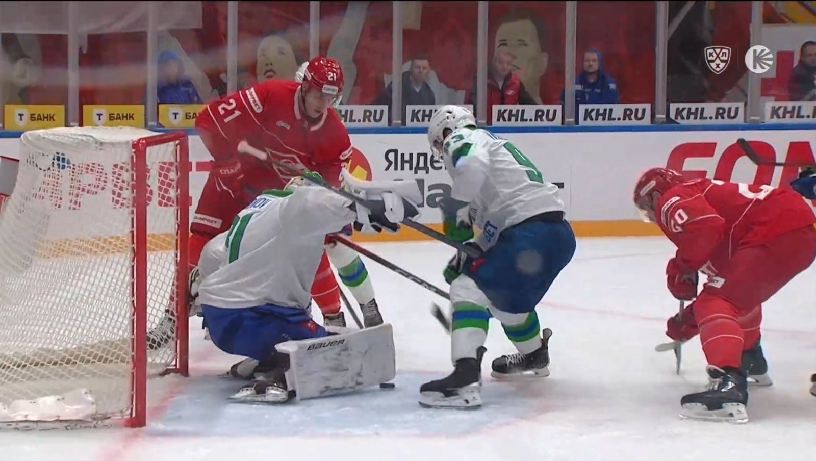 скриншот видео матча.