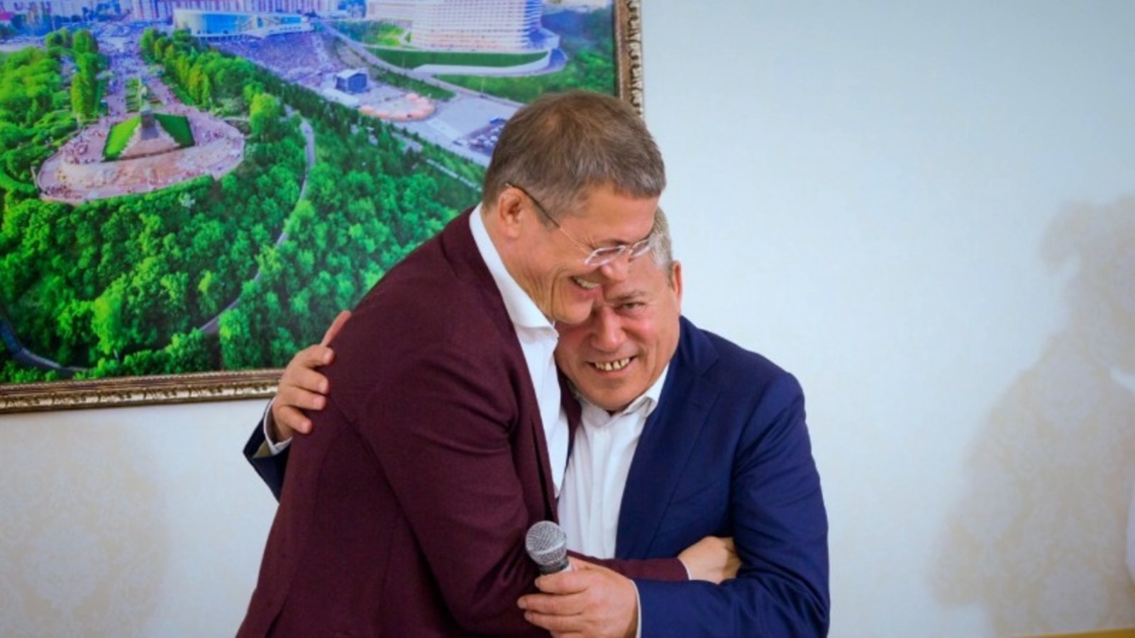 с личной страницы Радия Хабирова в соцсетях.