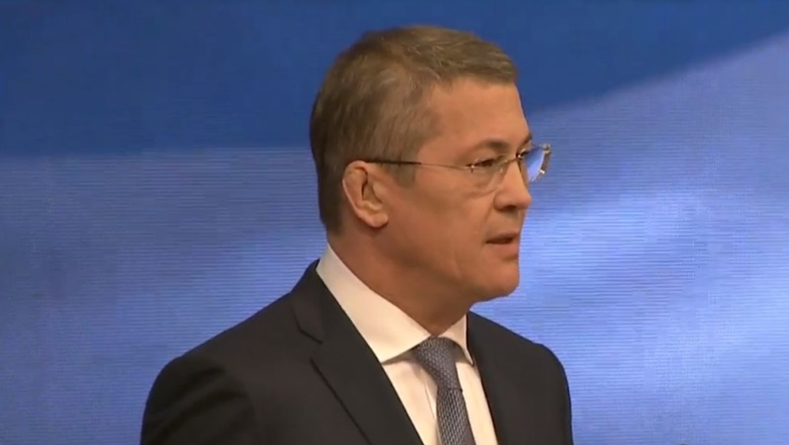 со страницы Радия Хабирова в соцсетях.