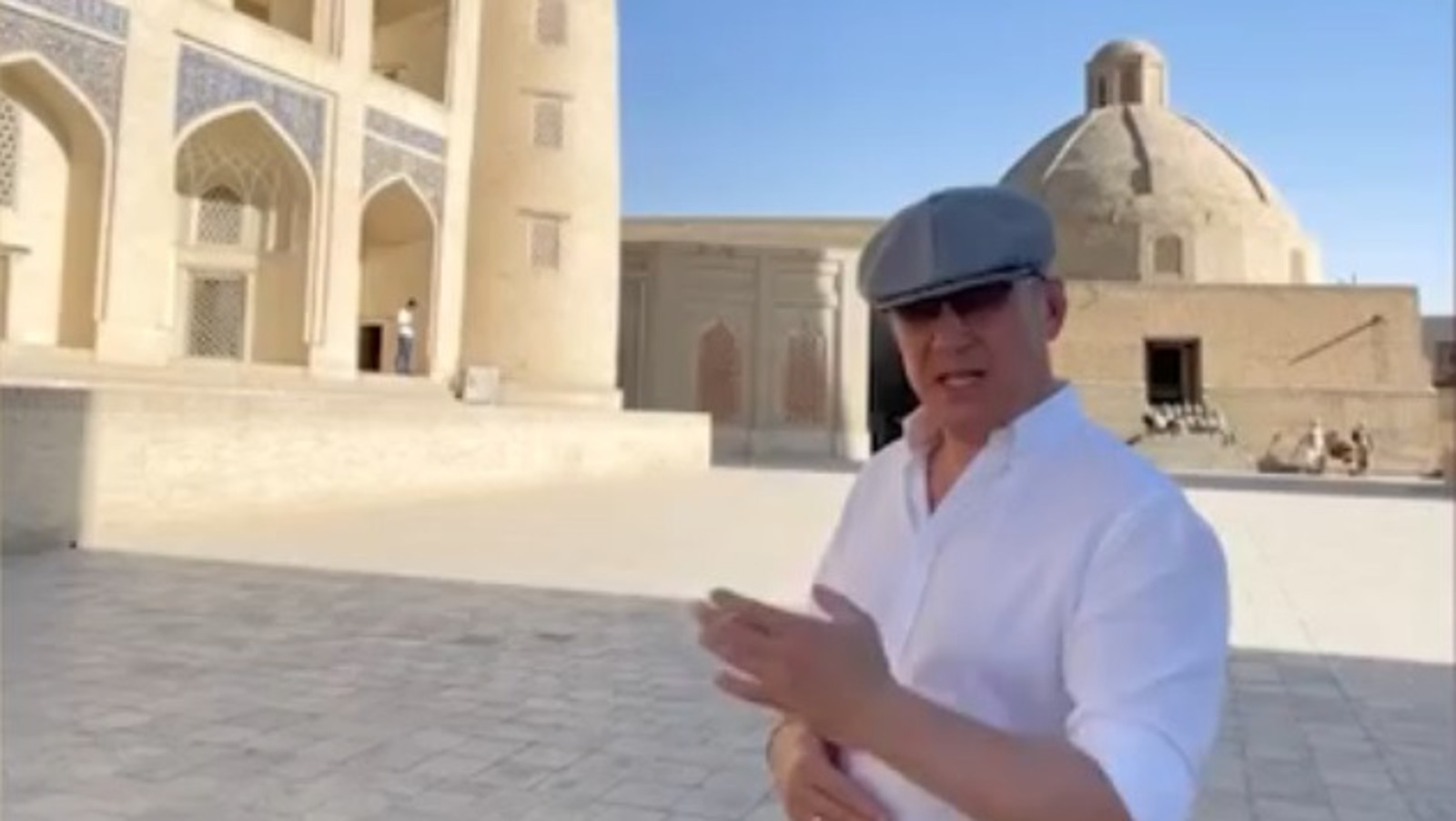 скриншот видео.