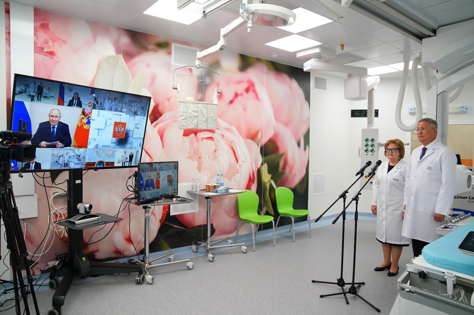 Олега Яровикова.