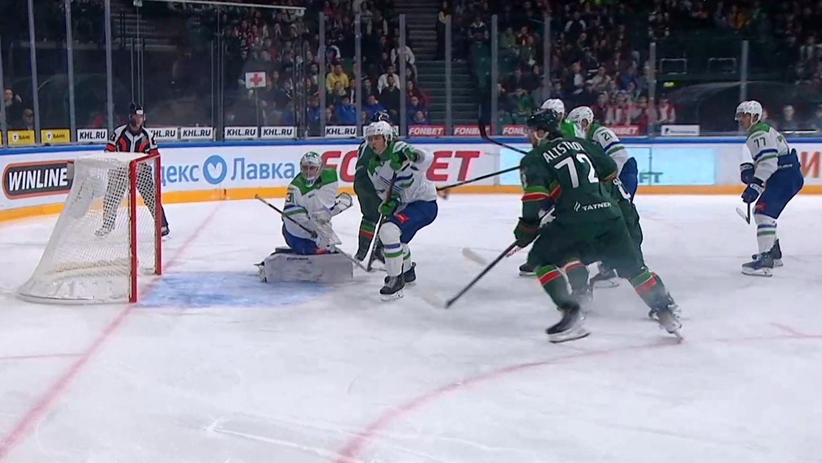 скриншот видео матча.