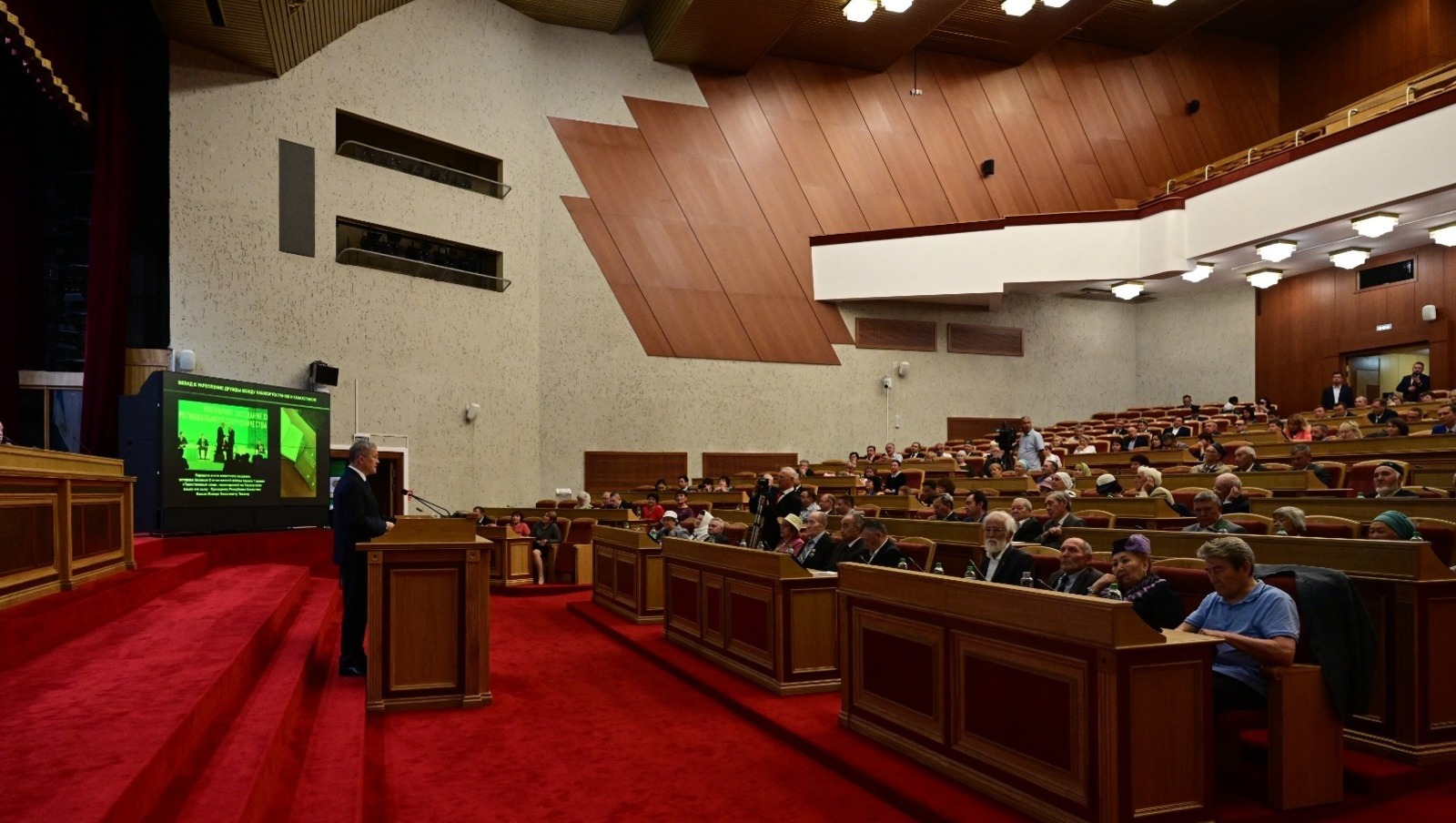 Vk, личная страница Радия Хибирова.