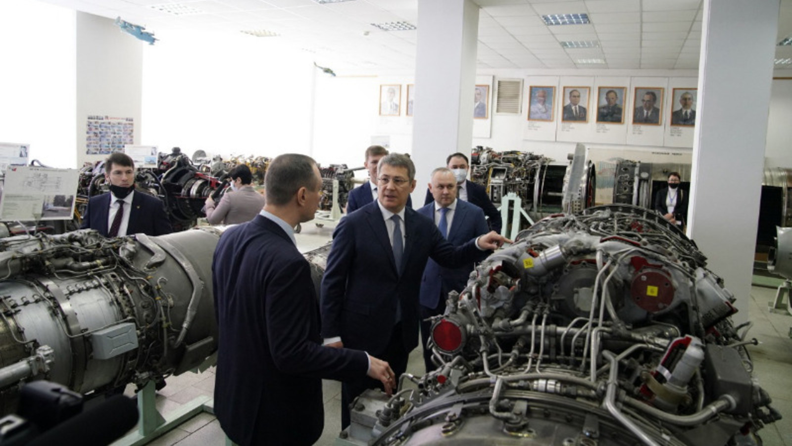 со страницы Радия Хабирова в соцсетях.