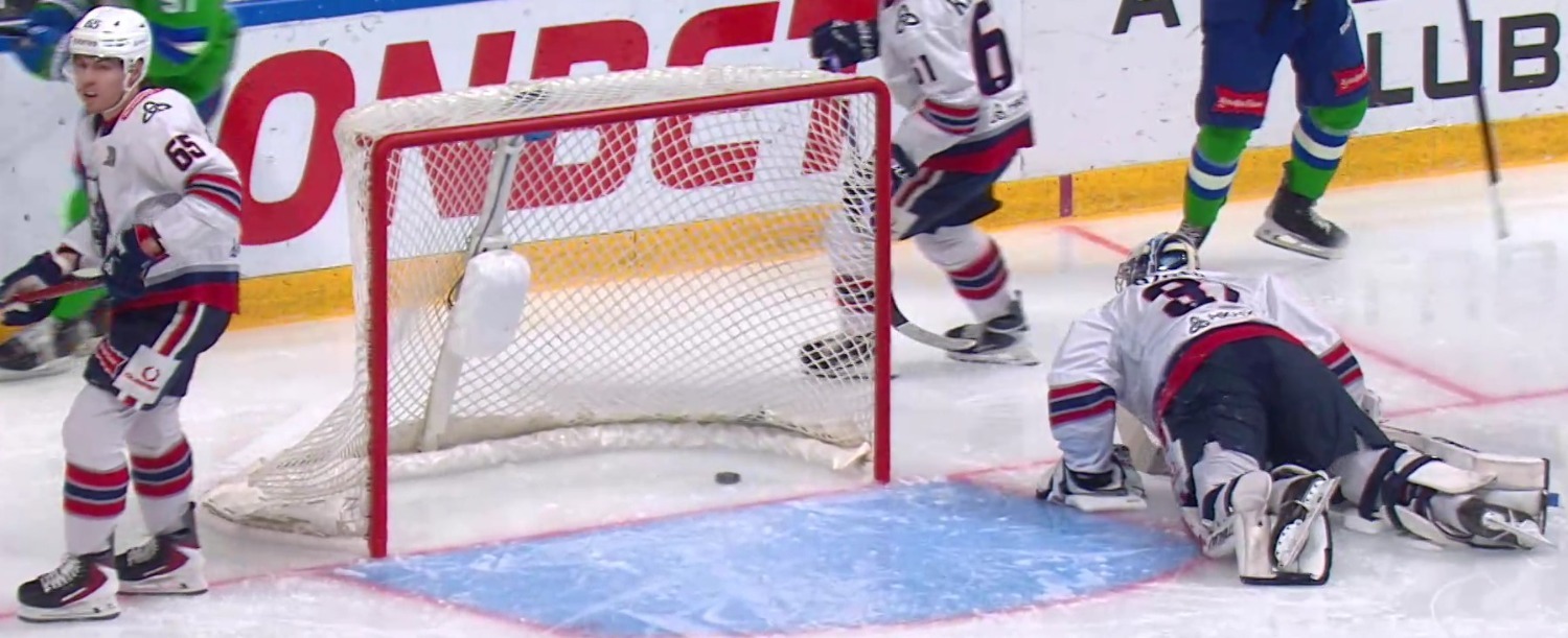 скриншот видео матча. скриншот видео матча.