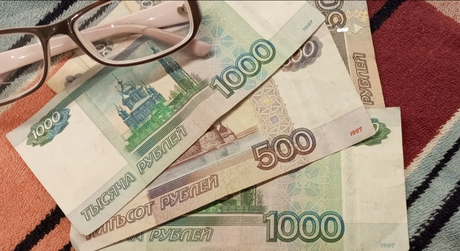 Евгении Сюткиной. «Общественная электронная газета».