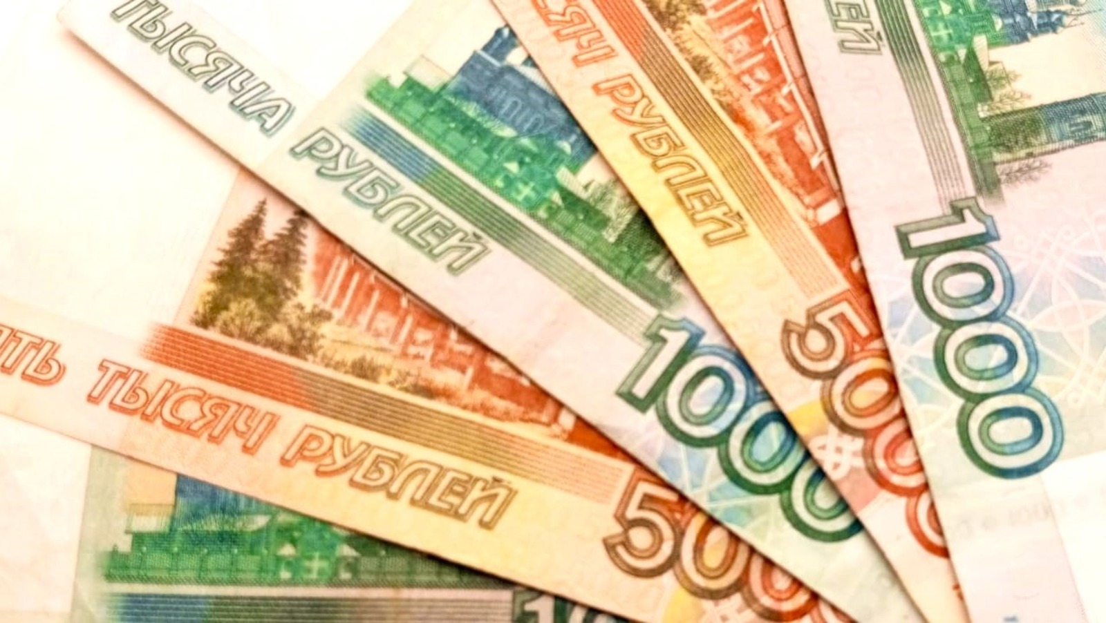 Евгении Сюткиной.