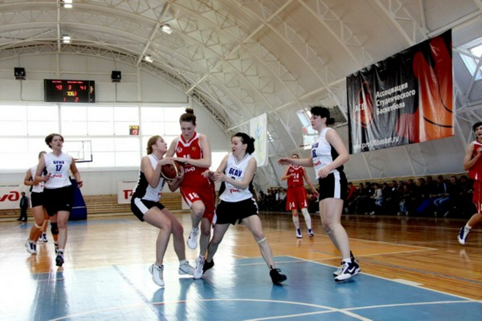 Фото Валерия Шахова.