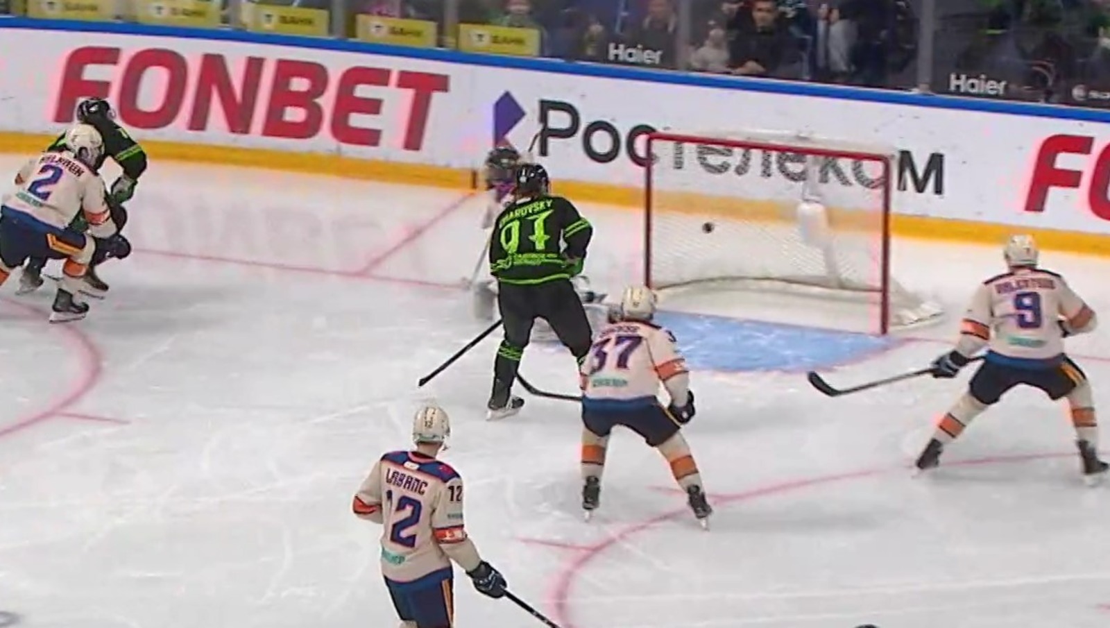 скриншот видео матча. скриншот видео матча.