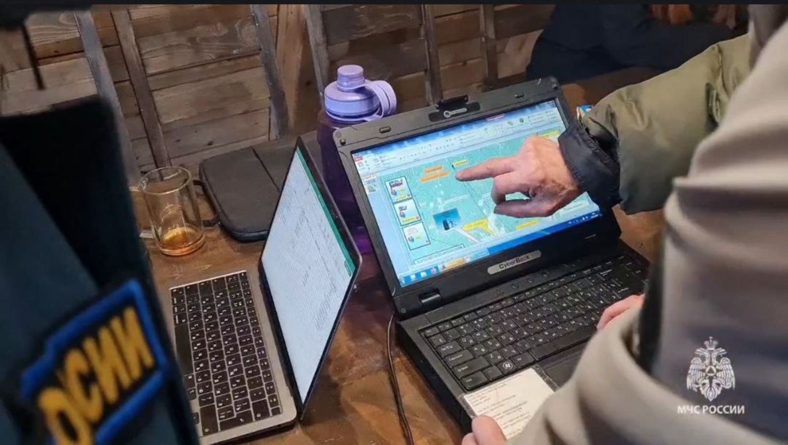 скриншот видео. МЧС РФ по Пермскому краю.