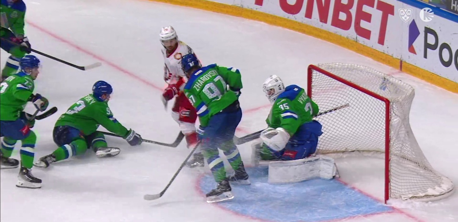 скриншот видео матча. скриншот видео матча.