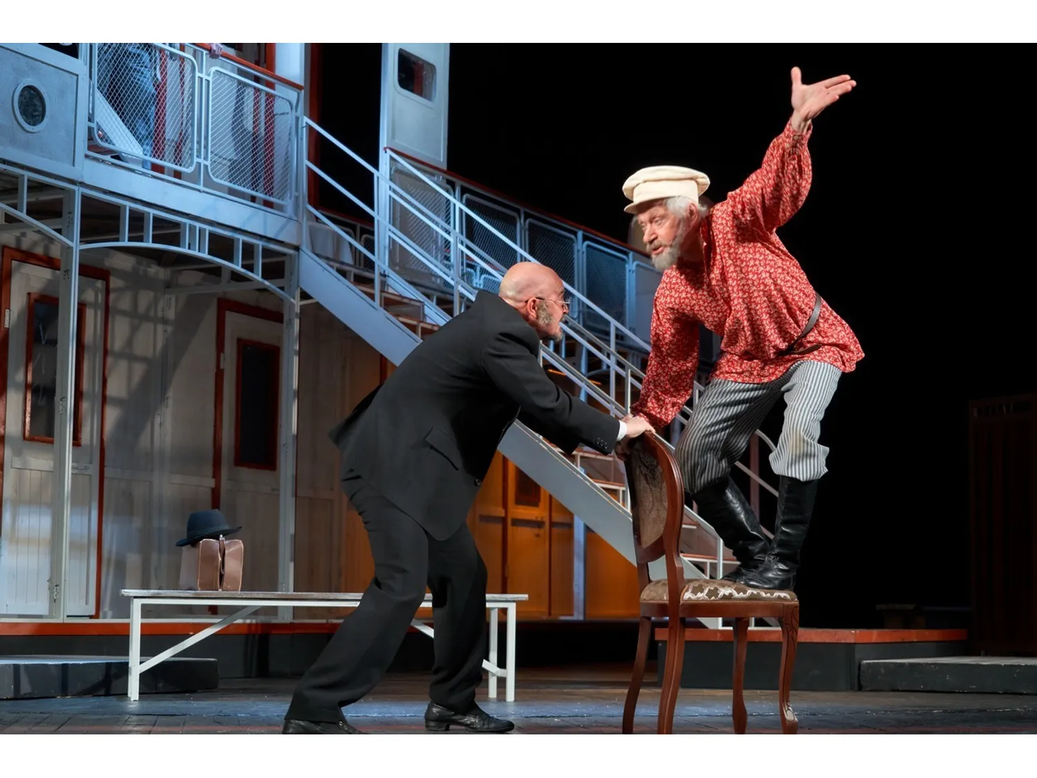 с сайта www.teatrkaluga.ru.