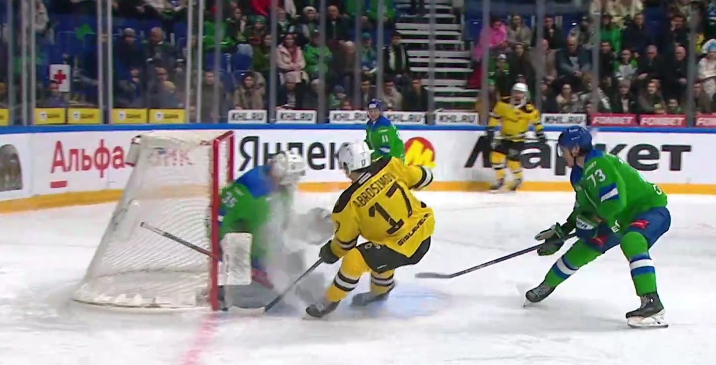 скриншот видео матча. скриншот видео матча.