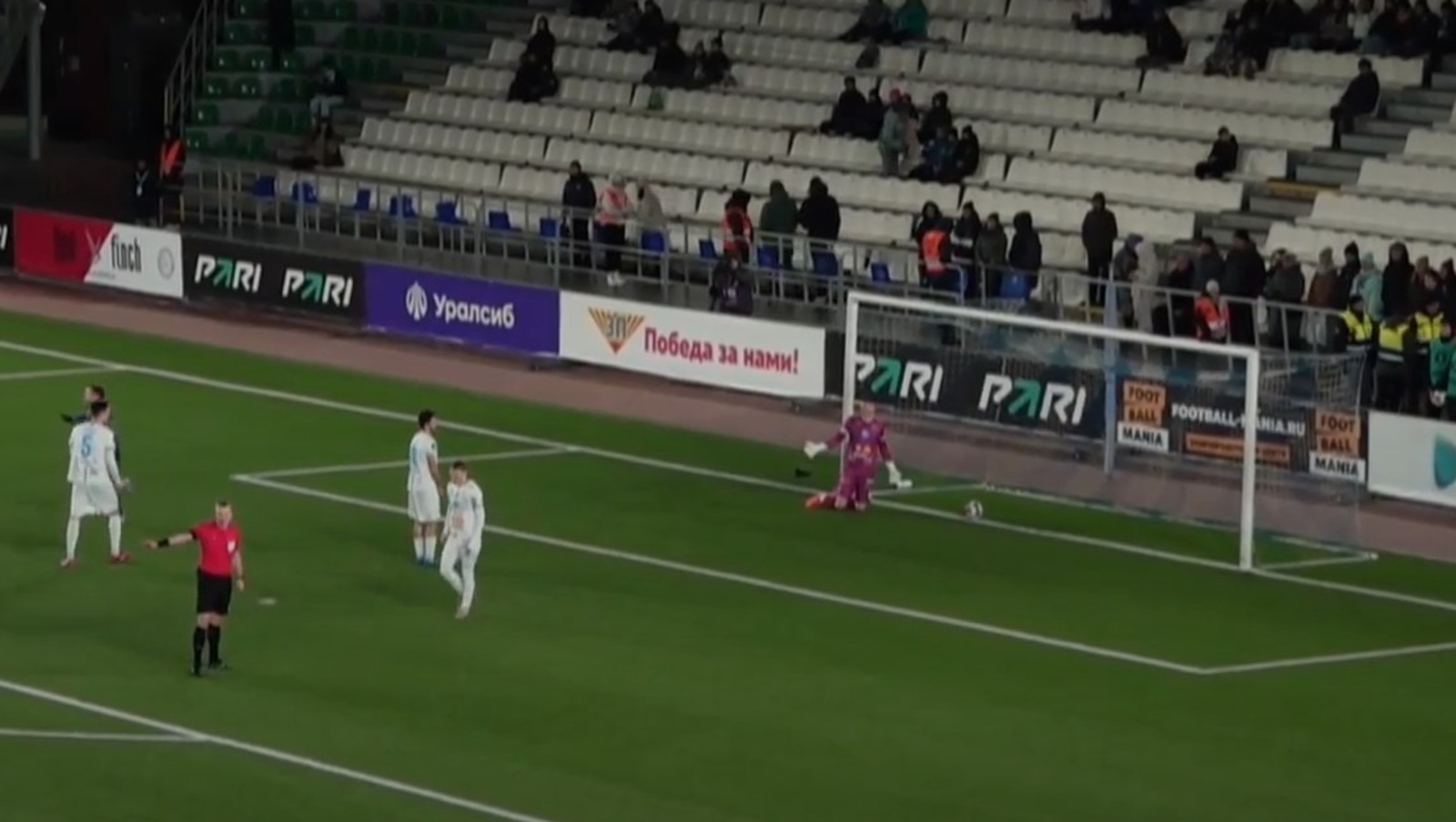 скриншот видео матча. скриншот видео матча.