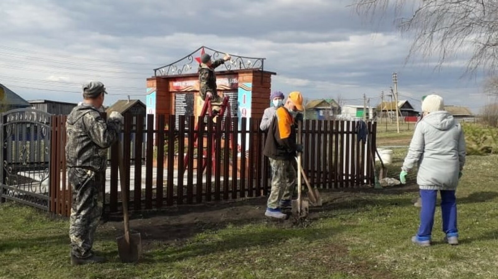 Фото со страницы Радия Хабирова в соцсетях.