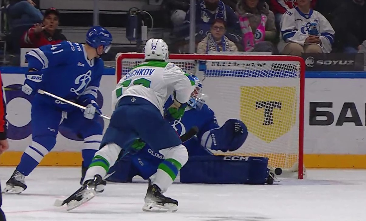 скриншот видео матча.