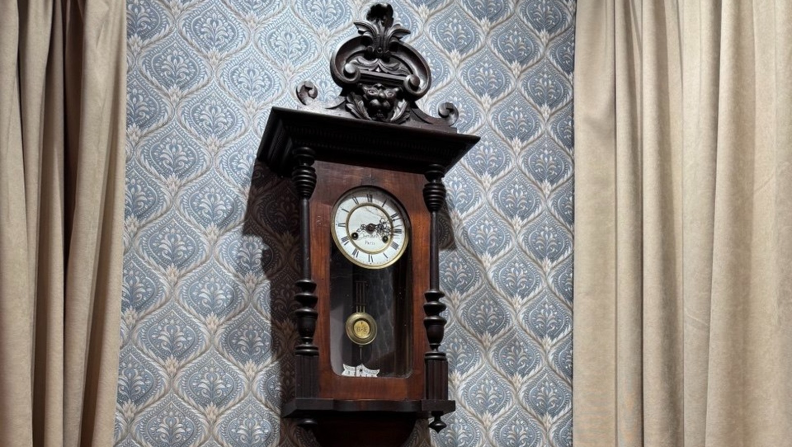 Елены Колоколовой.