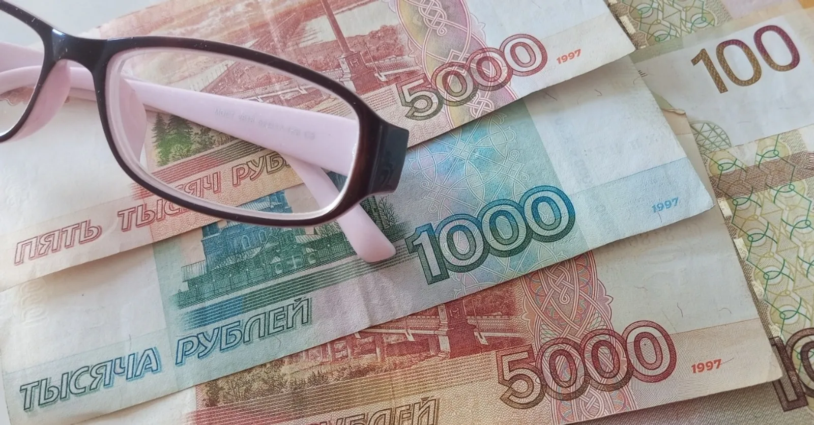 Евгении Сюткиной. «Общественная электронная газета».