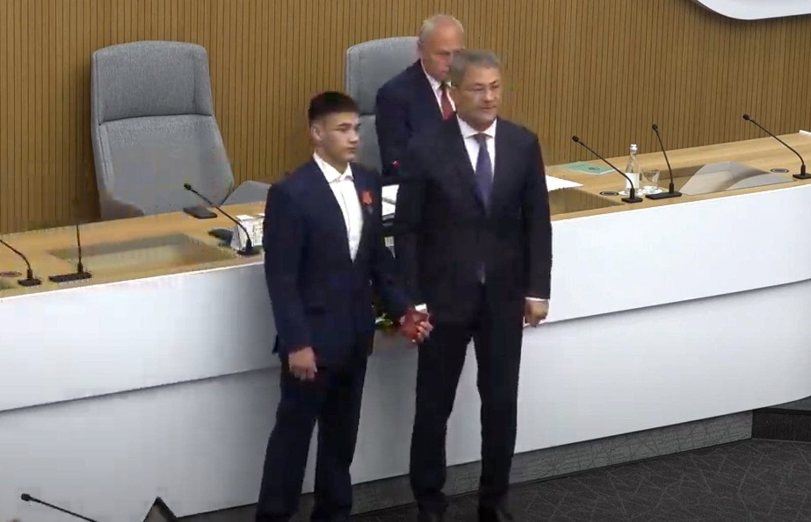 скрин видео.