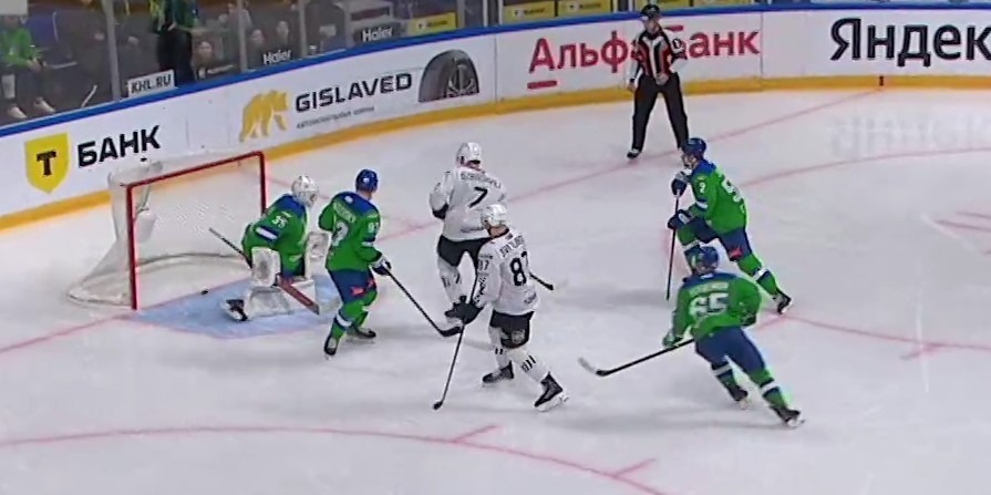 скриншот видео матча. скриншот видео матча.