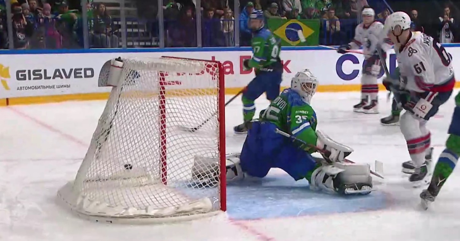 скриншот видео матча. скриншот видео матча.