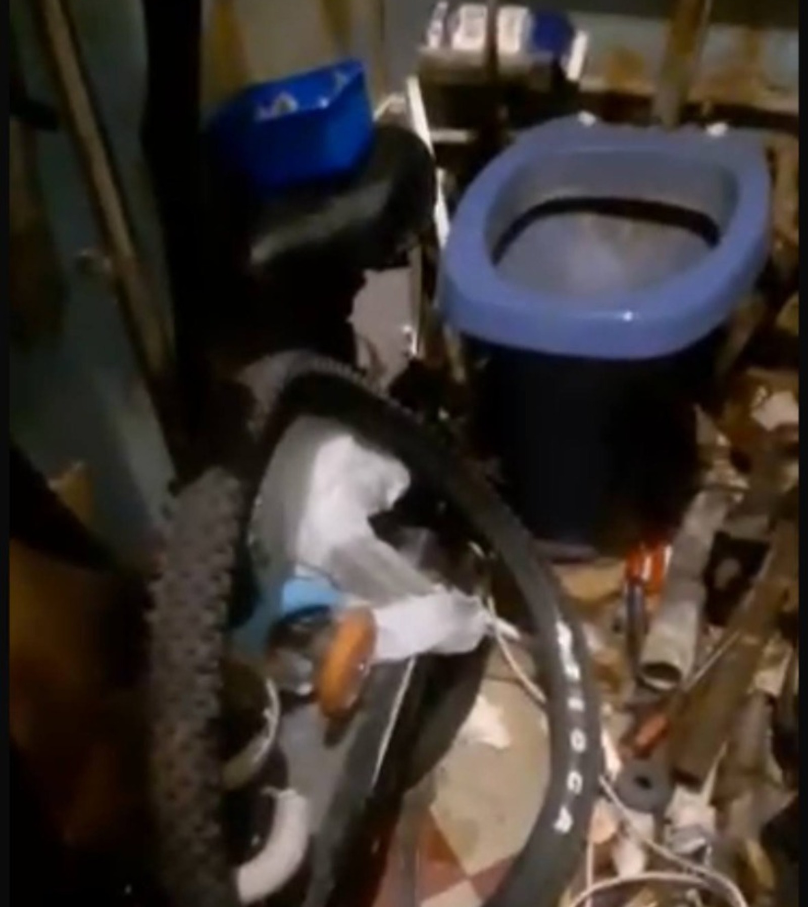 скриншот видео. предоставлено жильцами дома.