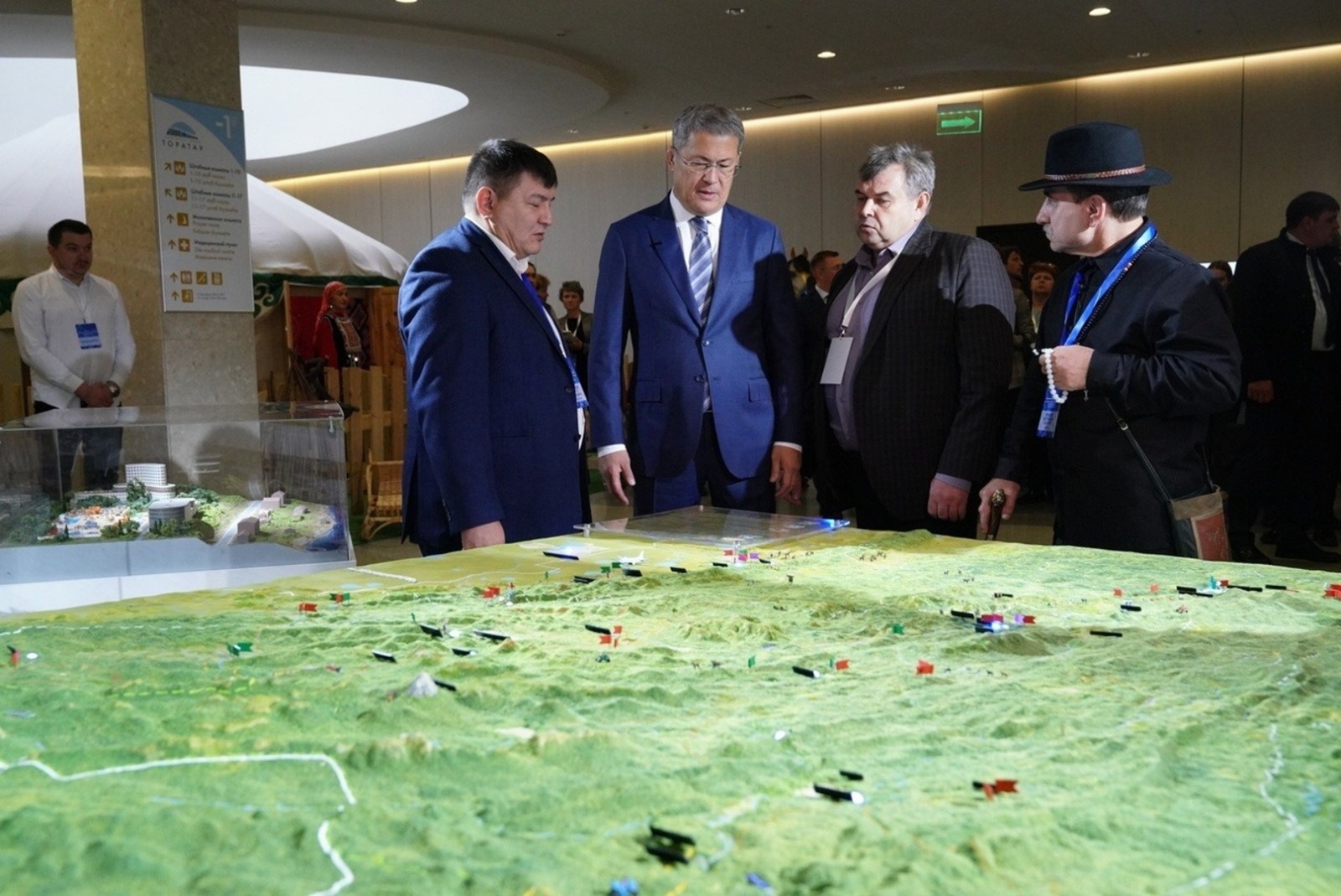 c личной страницы Радия Хабирова в соцсети.