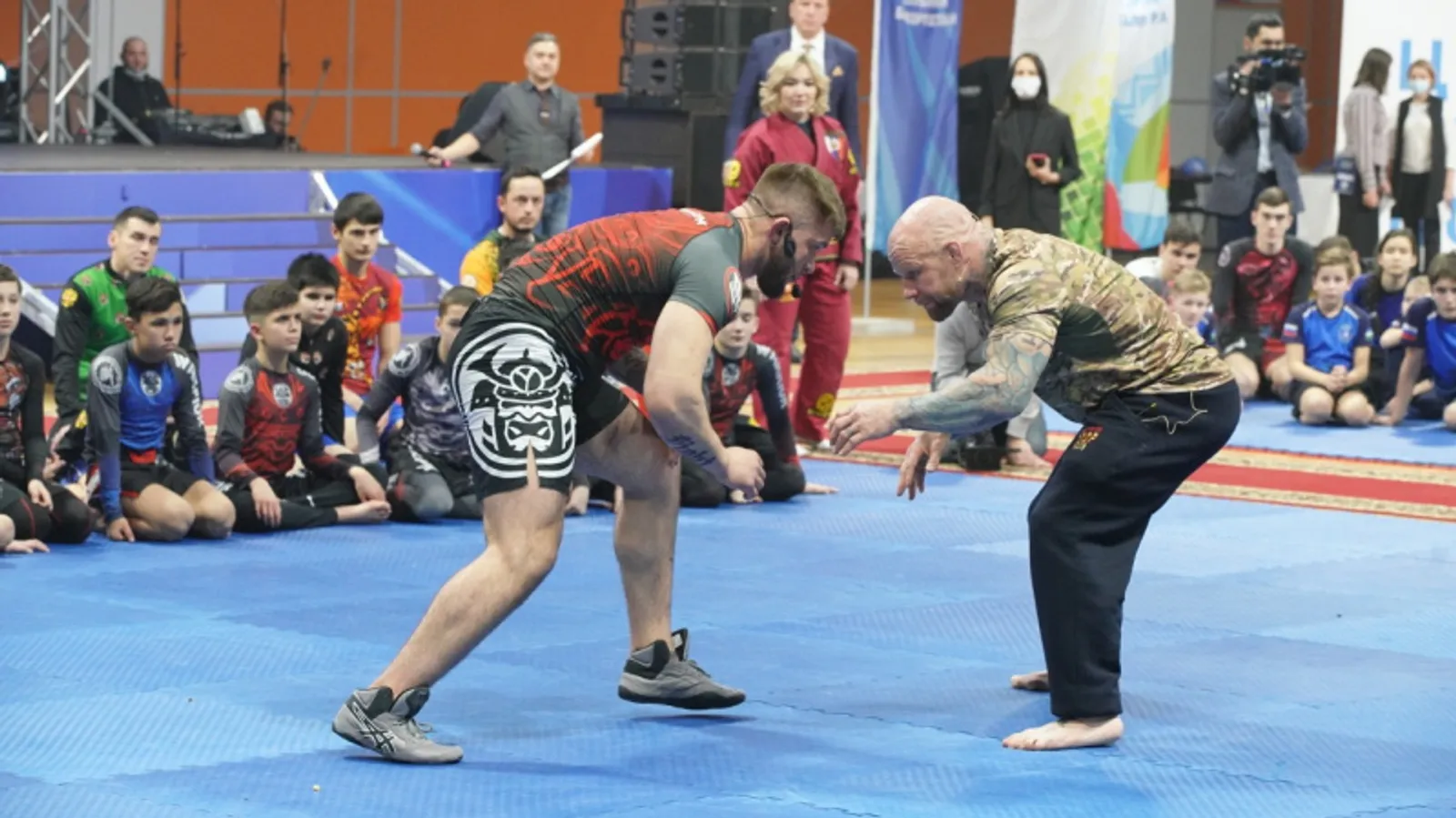 Фото со страницы Радия Хабирова в соцсетях.