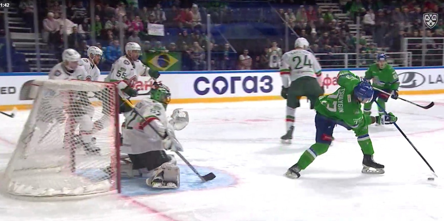 скриншот видео матча. скриншот видео матча.