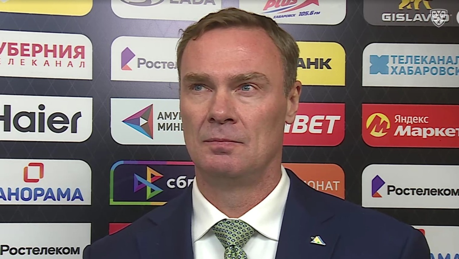 скриншот видео послематчевого интервью. скриншот видео послематчевого интервью.