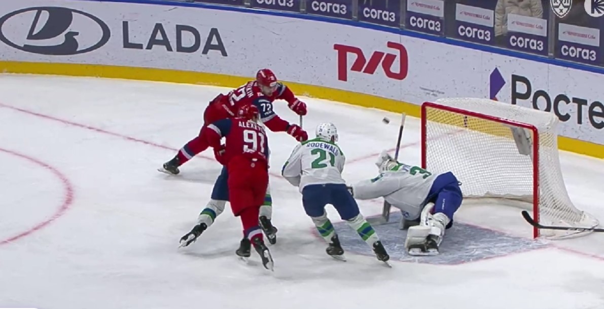 скриншот видео матча. скриншот видео матча.