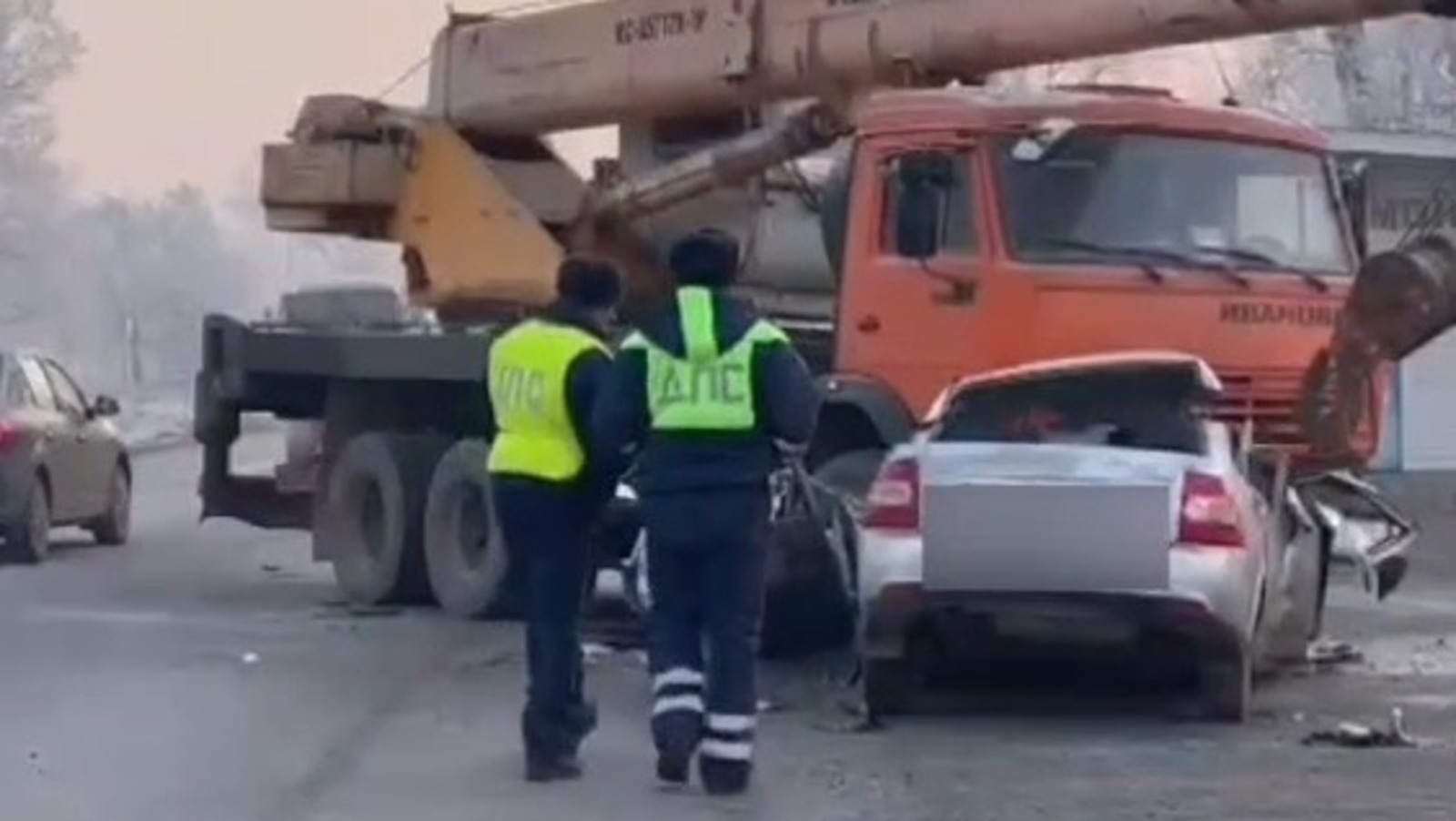 скриншот видео.