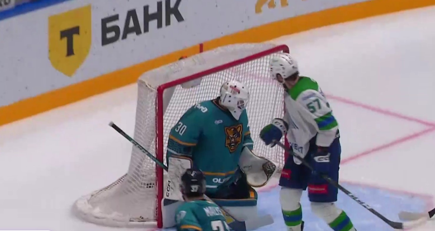 скриншот видео матча. скриншот видео матча.