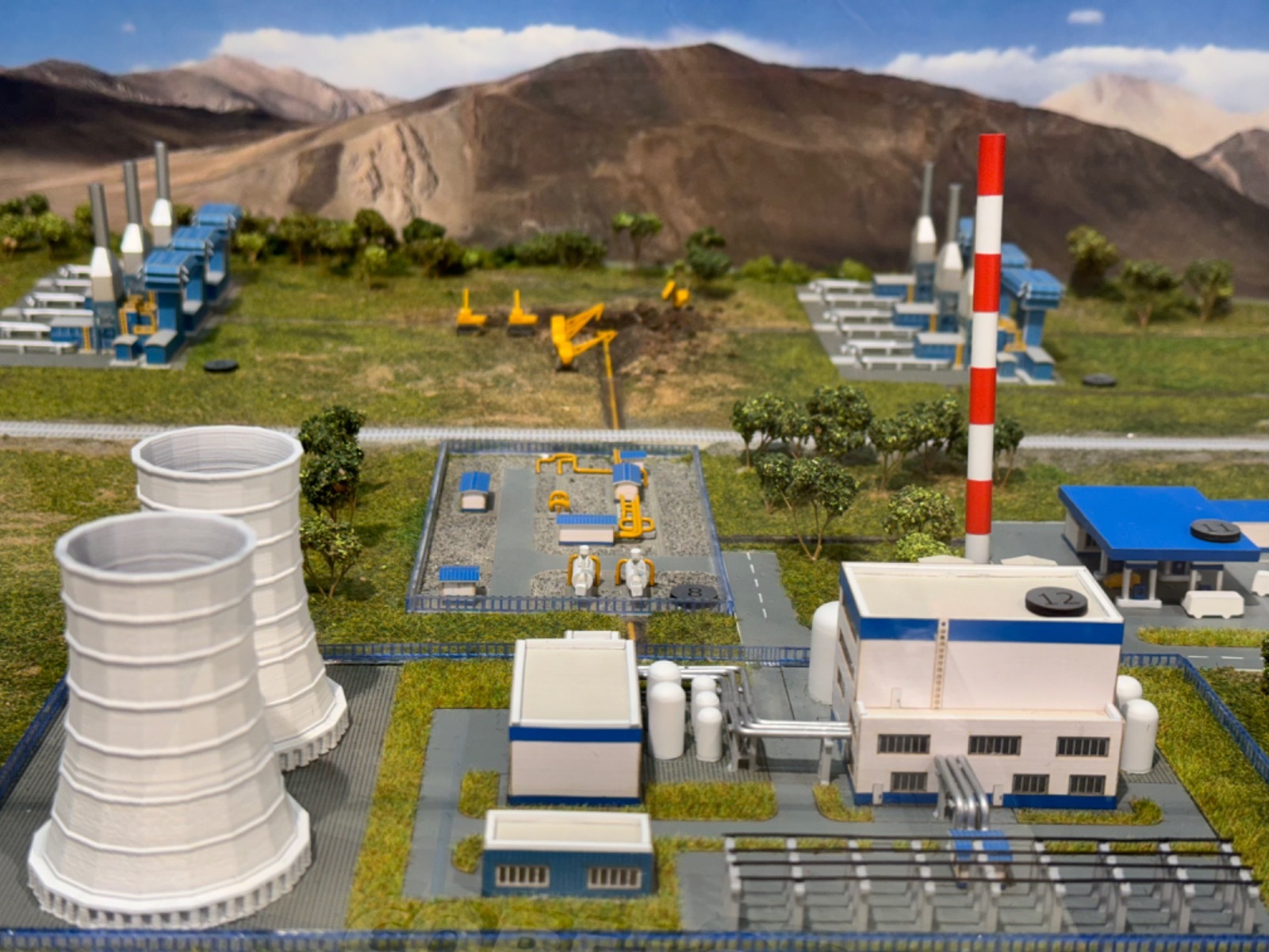 В Башкирии предлагают вакансии с зарплатой свыше 200 тысяч рублей